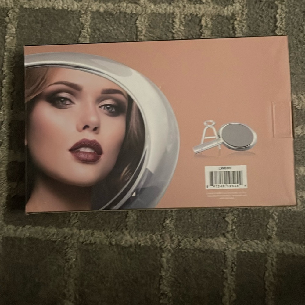 Luminess Double-Sided Hand Held Mirror With Stand NWT